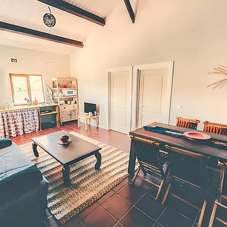 Ferienhaus Welcoming House In + Pool Cañamero